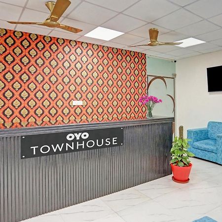 Hotel O Heritage Inn Noida Kültér fotó