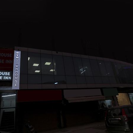 Hotel O Heritage Inn Noida Kültér fotó