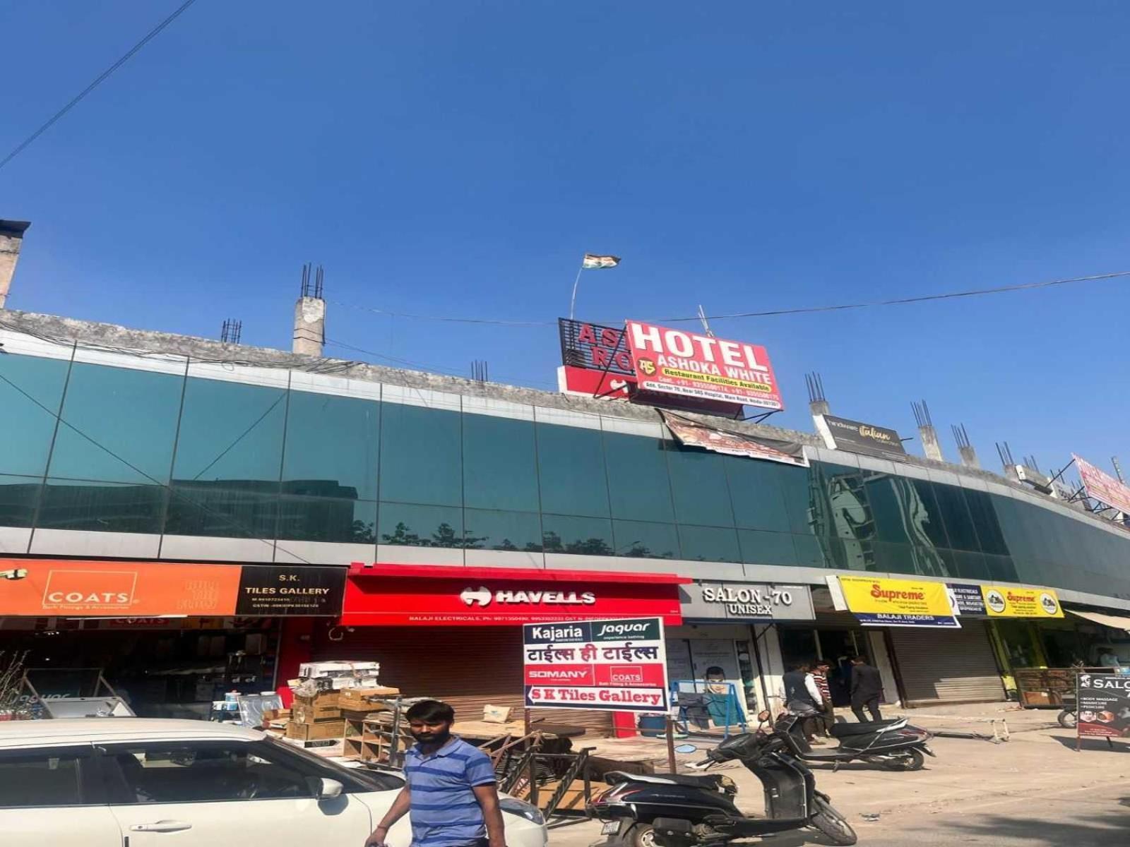 Hotel O Heritage Inn Noida Kültér fotó