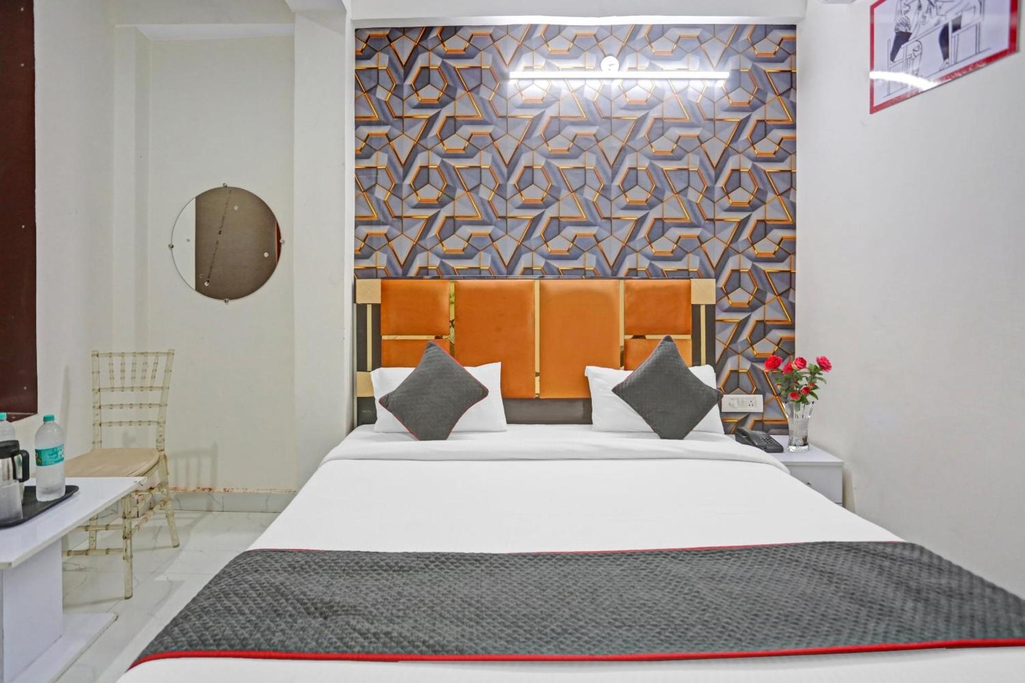 Hotel O Heritage Inn Noida Kültér fotó
