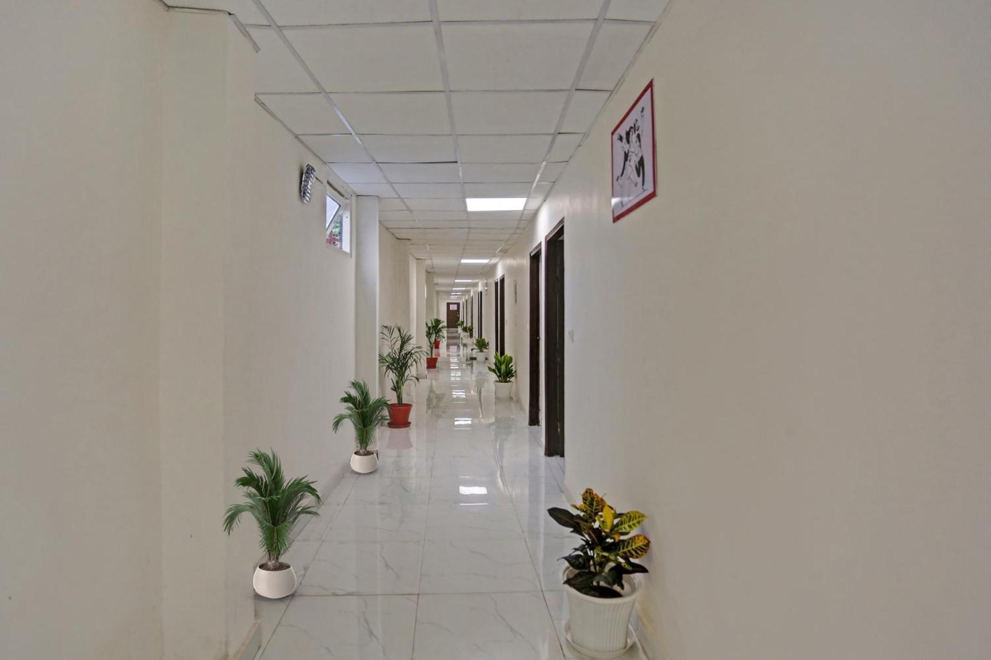 Hotel O Heritage Inn Noida Kültér fotó